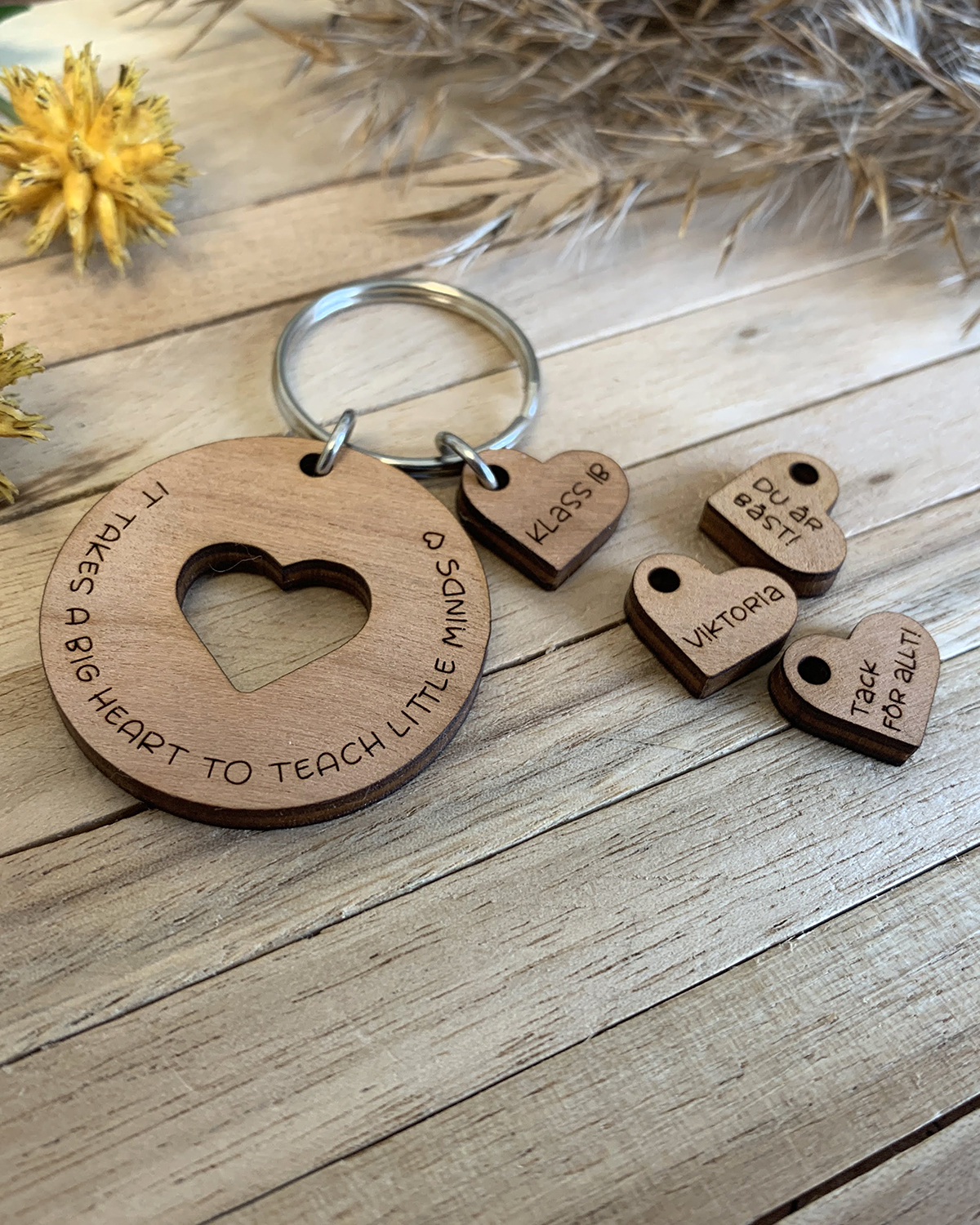 Nyckelring - It takes a big heart to teach little minds