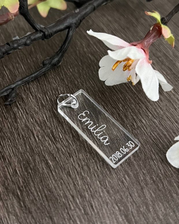 Halsband - Namnhalsband Emilia - Bild 2