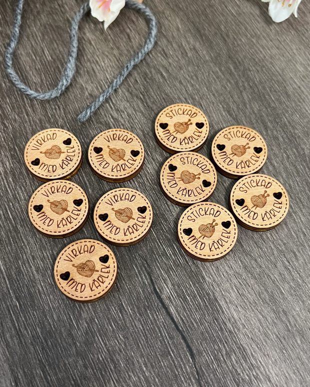 Träknappar - Med kärlek (5-pack)